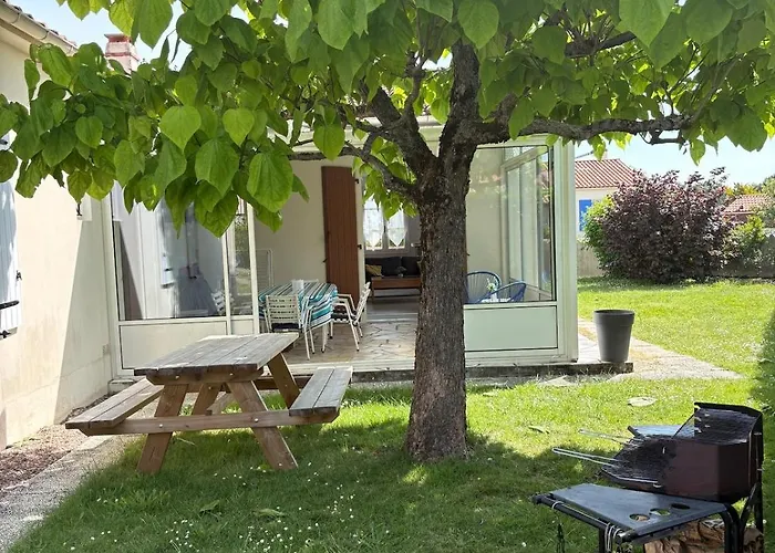 Hébergement de vacances Maison 6,8 Pers A Proximité Des Plages Saint-Michel-en-l'Herm